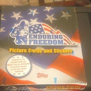 Topps Enduring Freedom Picture Cards with Patriotic Colors